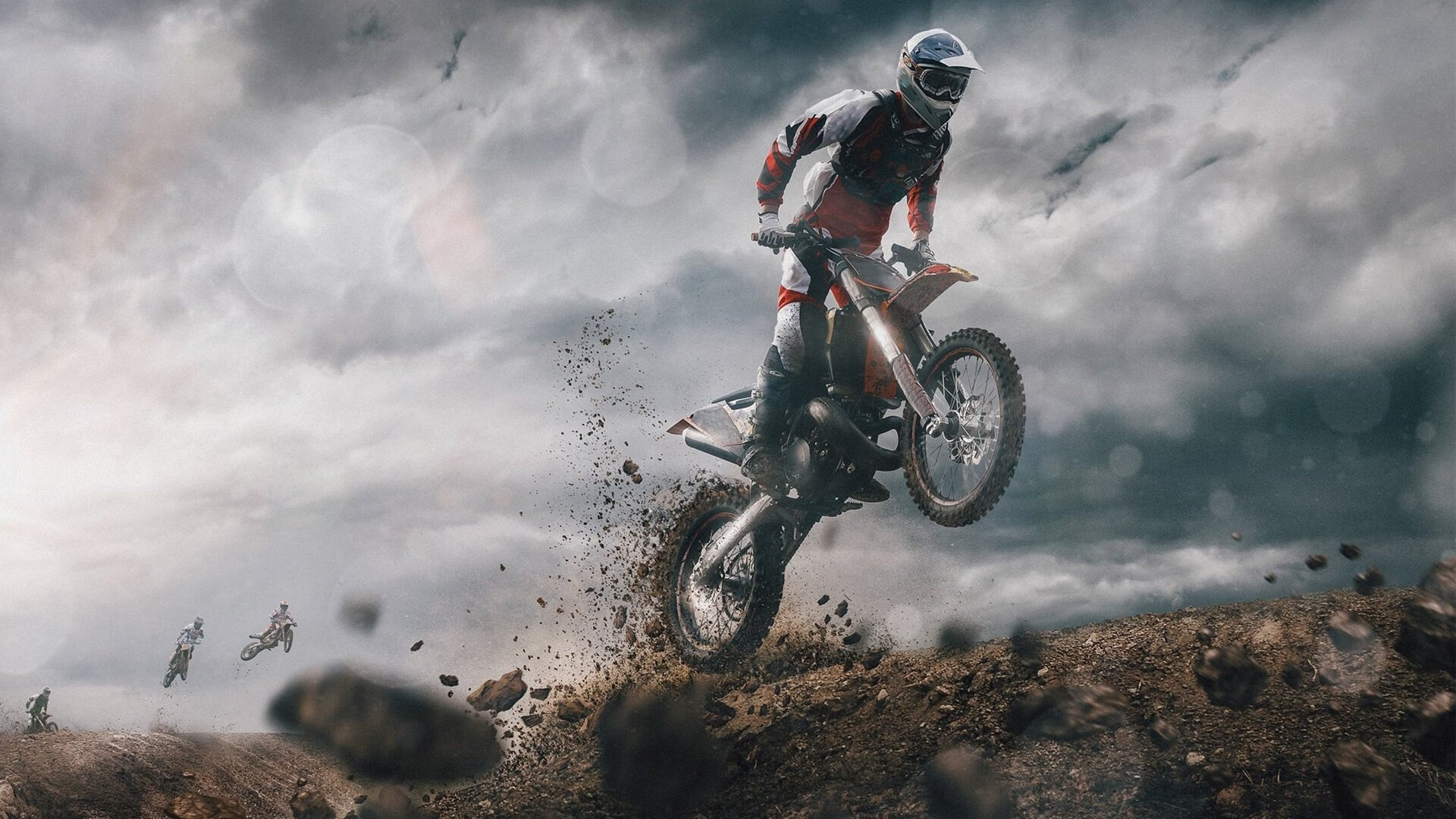 福登的多面性使其成为瓜迪奥拉战术体系中不可或缺的棋子，福登的踢法像谁